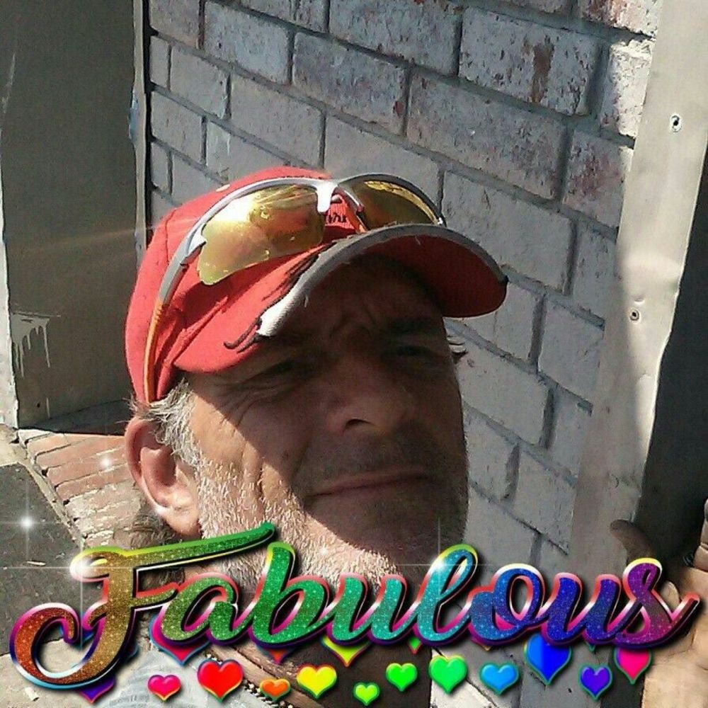 Meet your Posher, Mic